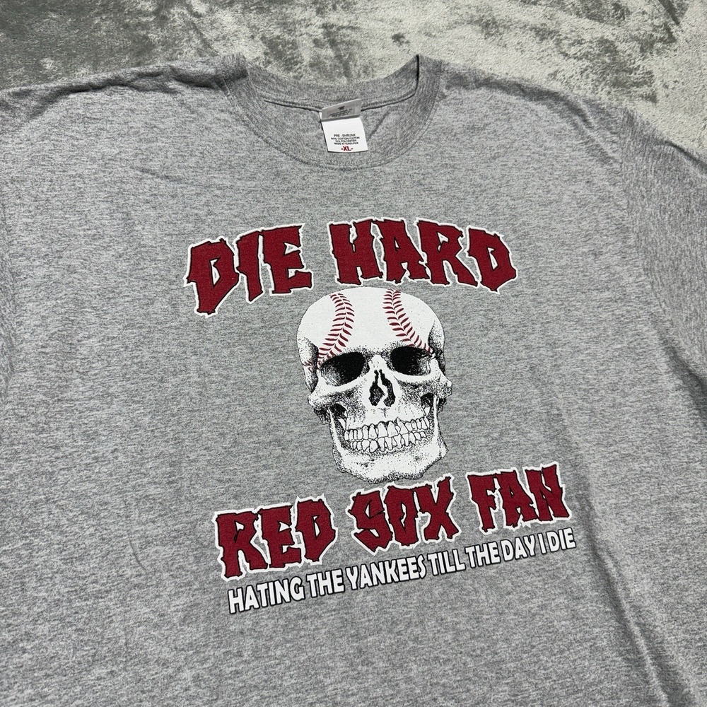 Vintage Die Hard Red Sox Fan T Shirt Mens XL Skull Y2K Novelty Tee